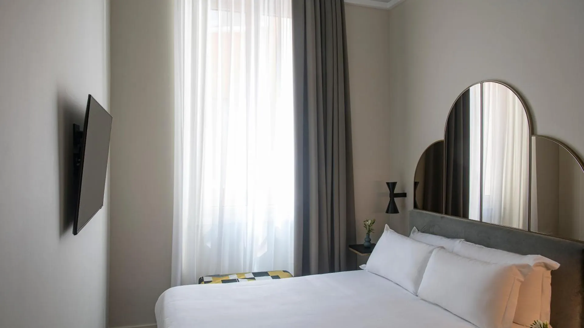 Palazzo Buenos Aires Hotel Milão